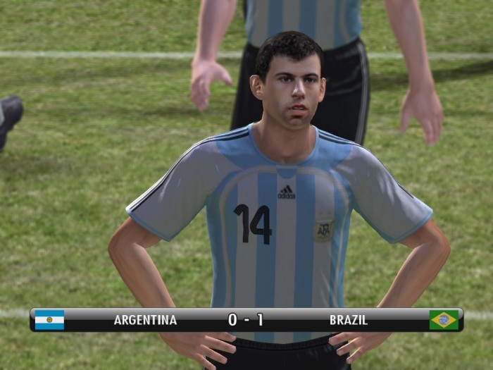 实况足球2008手机版截图3