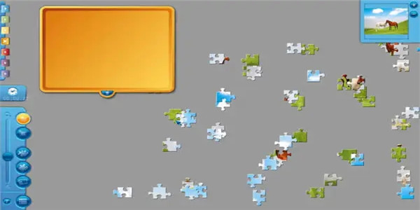 可以自己导入图片的拼图游戏